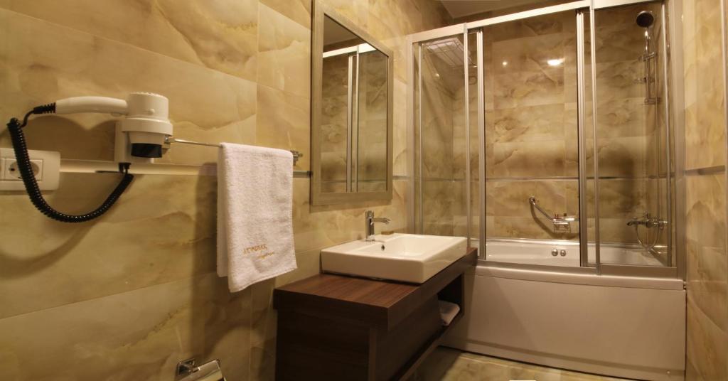 Konakk Residence Hotel Денизли Стая снимка